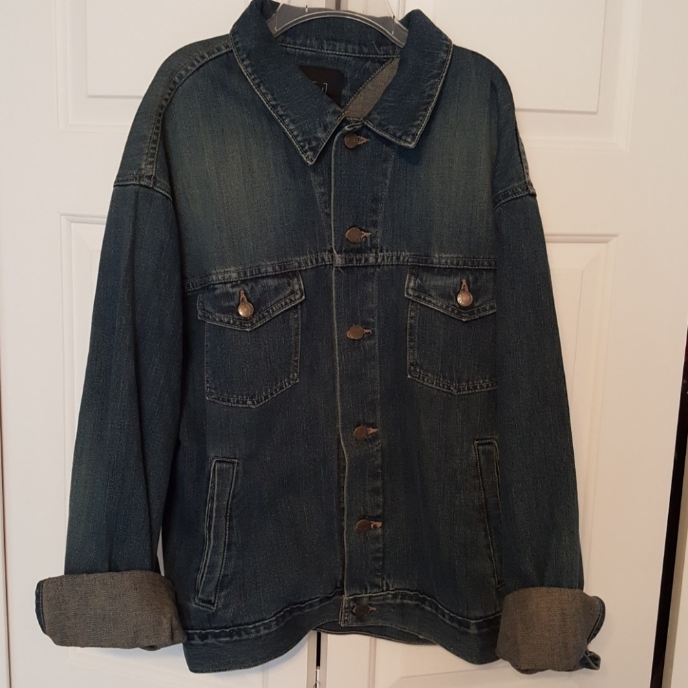 10:09  I.D Denim Jean Jacket